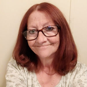 Meet your Posher, Debby hansen